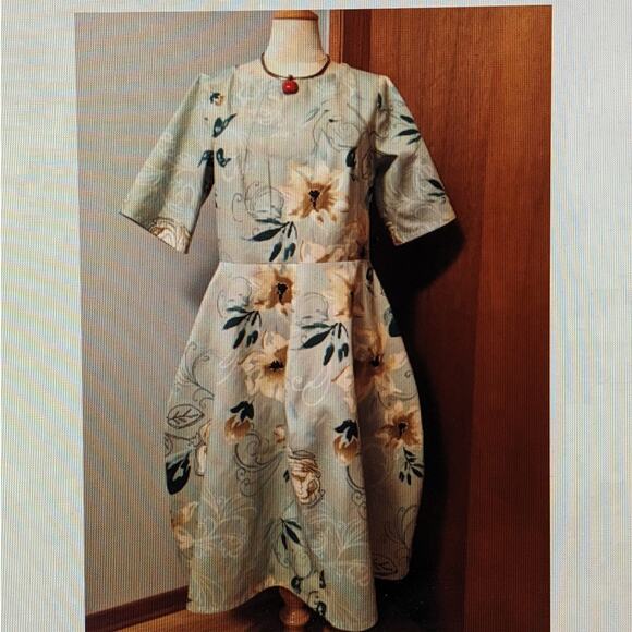 Lot 2 'Vintage' Dress Patterns PAULINE ALICE "Lliria"  THE ASSEMBLY LINE "Tulip" - Picture 3 of 12